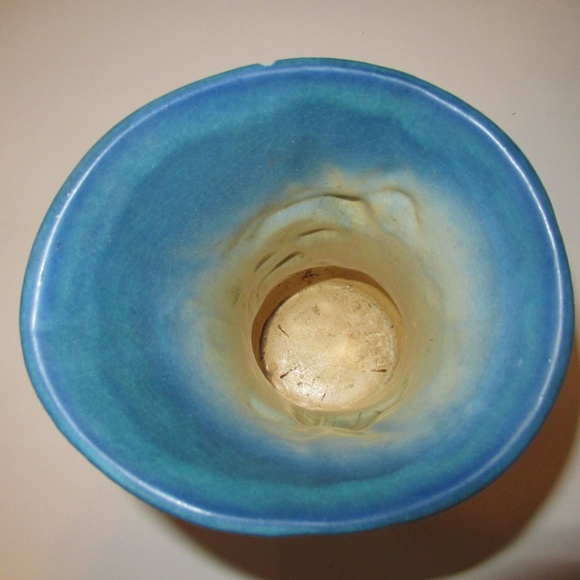 Roseville Zephyr Lily Pottery vase - Picture 4 of 11